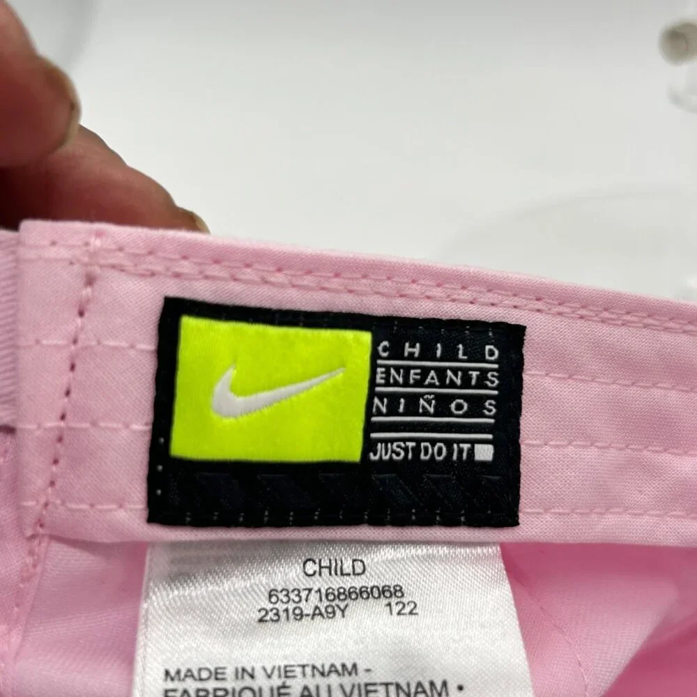 Nike Pink Foam Childrens Youth Adjustable Baseball Cap‎  Silver Swoosh Logo NEW